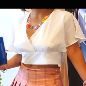 WHITE TIE BACK CROP TOP